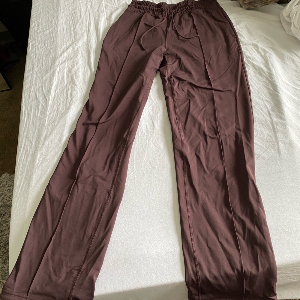 Lululemon pants